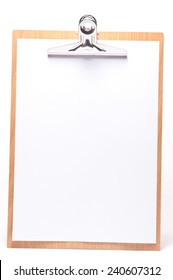 clipboard with blank white paper