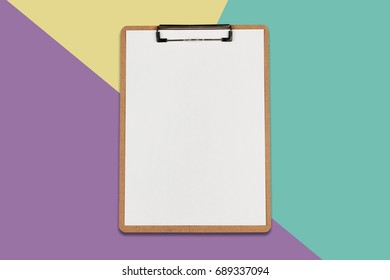 Clipboard White Sheet On Colorful Background Stock Photo 689337094