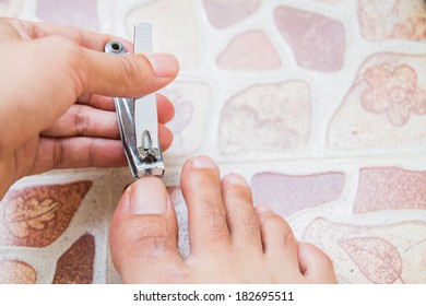 Clipping  Toenails