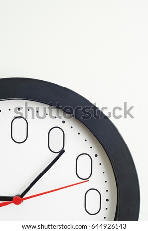 Clock Face To Illustrate Concept Of Zero Hour Employment Contracts