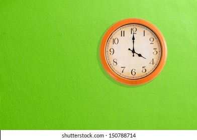 1,269 4 pm clock Images, Stock Photos & Vectors | Shutterstock