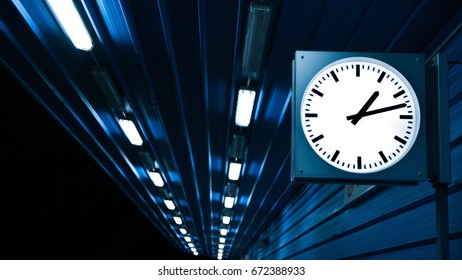 Clock in the station