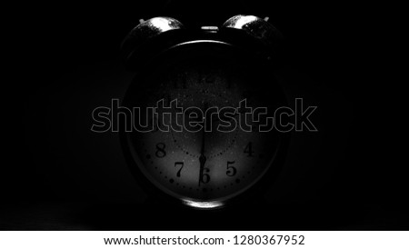Clock Tic Toc