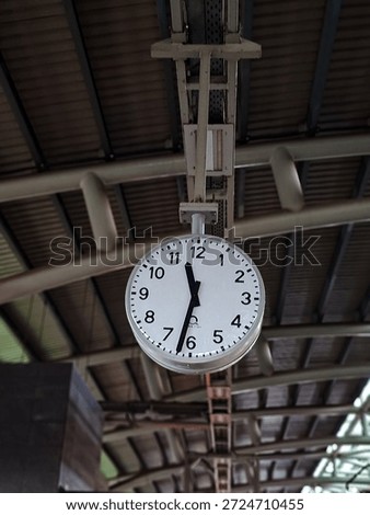 Clock: Time waits for none🕰️