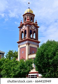 Clock tower at Country Club Plaza in Kansas City, Missouri.