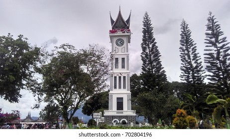 Clock Tower Jam Gadang