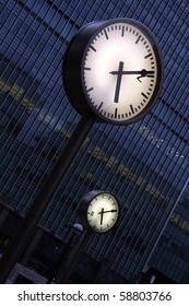 Clocks At Canary Wharf