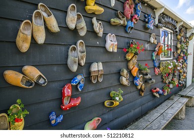 clogs