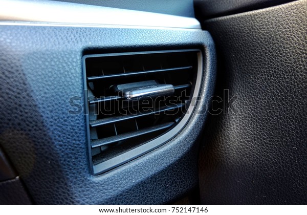 close up air conditioner in\
car