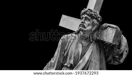 Close up ancient statue of Jesus Christ crown of thorns.
