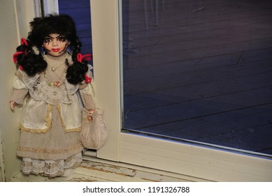 black porcelain dolls antique