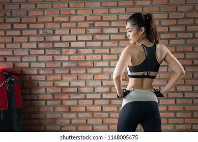 why to wear sports bra in gym