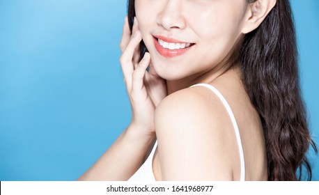 Close Up Of Asian Beauty Woman Has Healthy Teeth And Smile To You