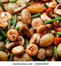 Close Up Baked Vegetables Asparagus Bean, Pepper, Mushrooms And Sausage, Horizontal Orientation.