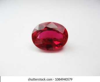 Close Up Beautiful Ruby Gems Stone Oval Cutting