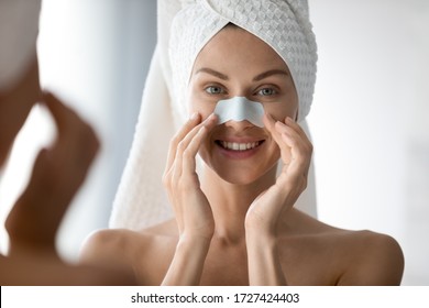 Close Up Of Beautiful Woman Using Deep Cleansing Pore Nasal Strips, Successfully Removing Of Blackhead From Nose, Treat Reduce Whiteheads Make Face Skin Perfect, Beauty And Treatment Skincare Concept