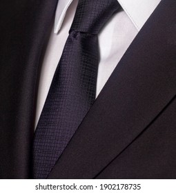 185,012 Suit close up Images, Stock Photos & Vectors | Shutterstock