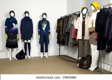 Close Boutique Display Mannequins Stock Photo 19854484 | Shutterstock