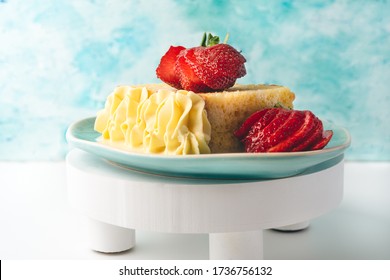 Close Up Of Cake Slices, Sweets, Mousses And Many Desserts Form The Caribbean. Starring A Tres Leches, A Red Velvet A Ponche Crema, Pistache, Cashew Nuts, And Chocolate Cake 