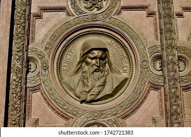 Close Up Of Church Door Decorated With Biblical Figures - Jacobus