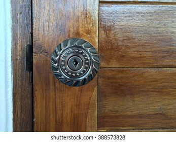 Round Door Knob Images Stock Photos Vectors Shutterstock