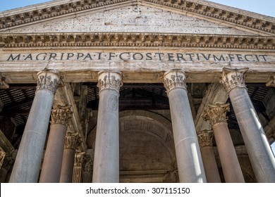 Close Front Pantheon Columns Located Rome Stock Photo 307115150 ...