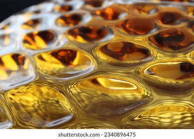 CLOSE UP OF GLASS SHAPE