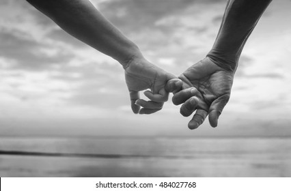 Close Hand Senior Couple Hook Each Stock Photo 484027768 | Shutterstock