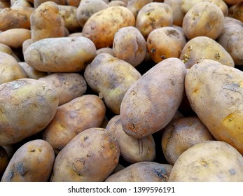 Close up image of potatoes. 