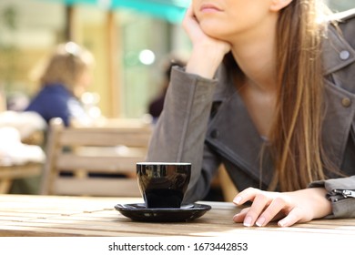 Close Up Of Impatient Woman Waiting Finger Tapping On A Cafe Terrace Table