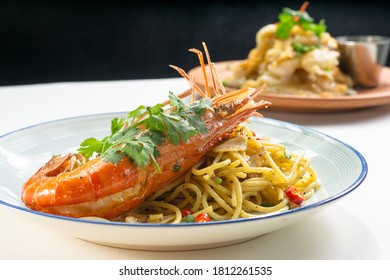 Close Up King Prawn Spaghetti