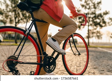 bicycle with steering wheel