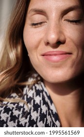 Close up of a light on the woman’s face