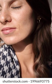 Close up of a light on the woman’s face