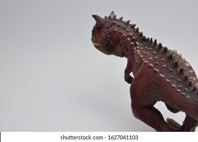 realistic carnotaurus