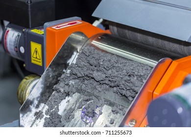 close up magnetic separator of machine for separate ferrous and nonferrous material