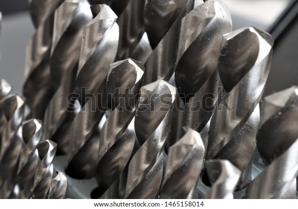 Close up of a metal drill bit\
set.For hard metals such as stainless steel, it\'s best to use drill\
bits made of chrome vanadium, cobalt or titanium\
carbide.