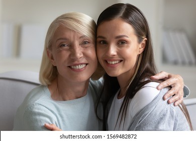 Mother Daughter Photoshoot: Over 1 844 Royalty-Free Licensable Stock ...