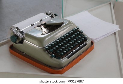 The close up of an old typewriter.
