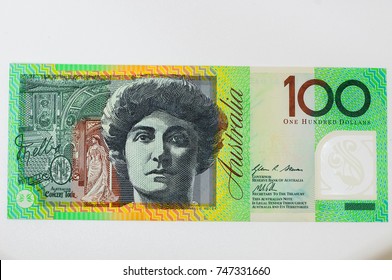 bar Blænding sagging Australian 100 Note Images, Stock Photos & Vectors | Shutterstock