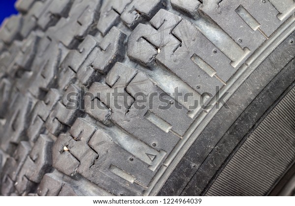 Close up on big old
tire, Tire has expired.