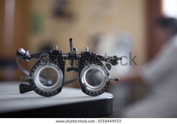 Close Phoropter Inside Optical Ophthalmologist Blurred Stock Photo ...