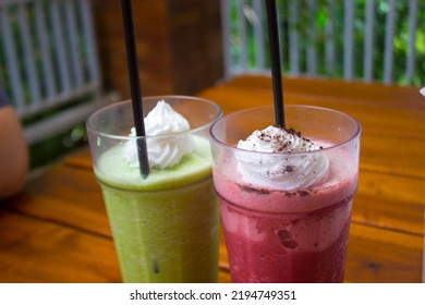 Close Up Photo Of A Drink With A Vanilla Flavored Float On Top With A Sprinkle Of Chocolate