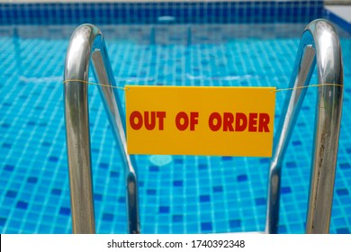 473 Pool closed sign Images, Stock Photos & Vectors | Shutterstock