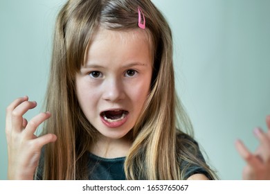 Close Portrait Angry Shouting Child Girl Stock Photo 1653765067 ...