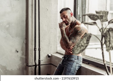 Close Portrait Sexy Naked Male Model Foto Stok Shutterstock