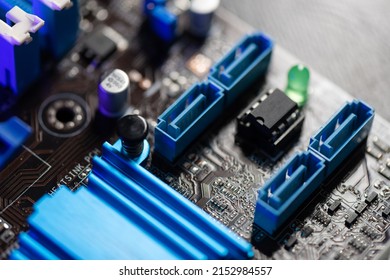 Close Serial Atasata Connector On Computer Stock Photo 2152984557 ...