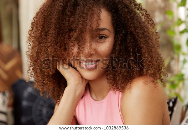 Close Shot Attractive Woman Curly Hair Royalty Free Stock Image