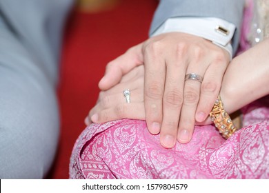 close up shot wedding ring