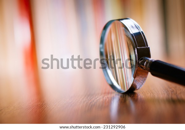 35,909 Magnifying Glass On Table Images, Stock Photos & Vectors